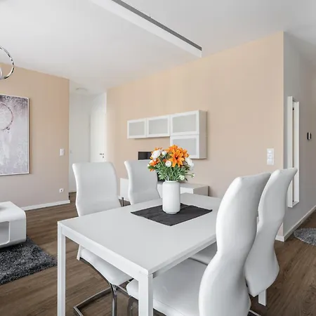 Corvex With Balcony Budapeste