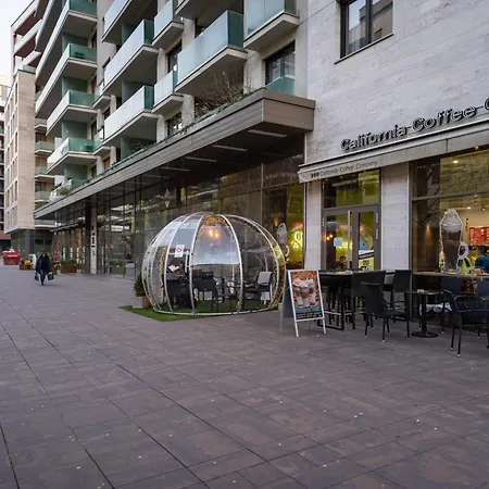 Corvex With Balcony 公寓 *